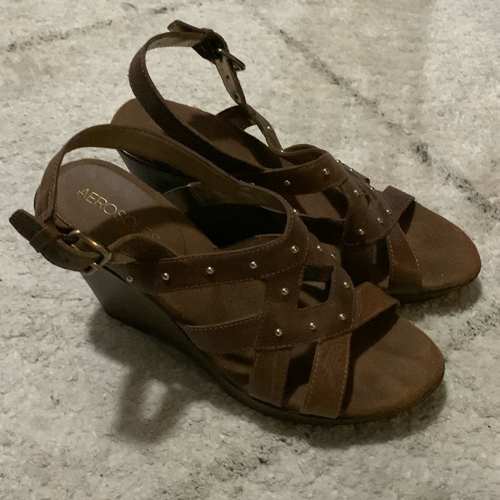 Aerosoles brown studded wedges
